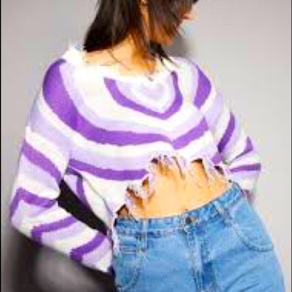 Rue 21 Purple Heart sweater